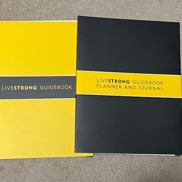 Lance Armstrong's Livestrong Guidebook, Planner and Journal 2 Paperback Binders - Picture 1 of 11